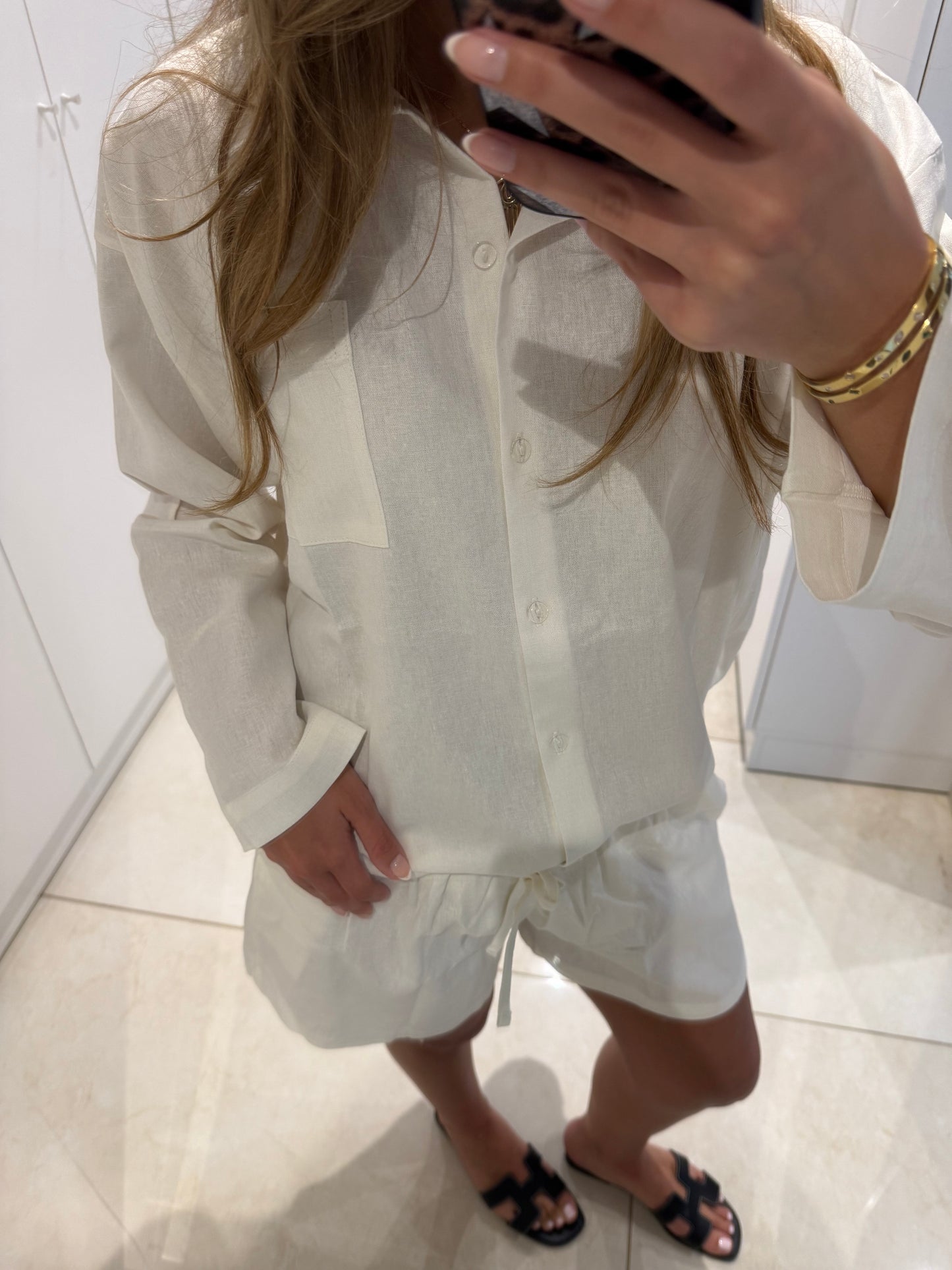 Signature White Linen Chemise