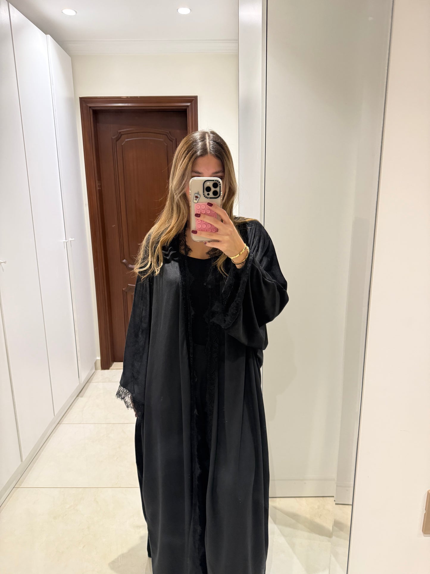 Zahra Noir Abaya