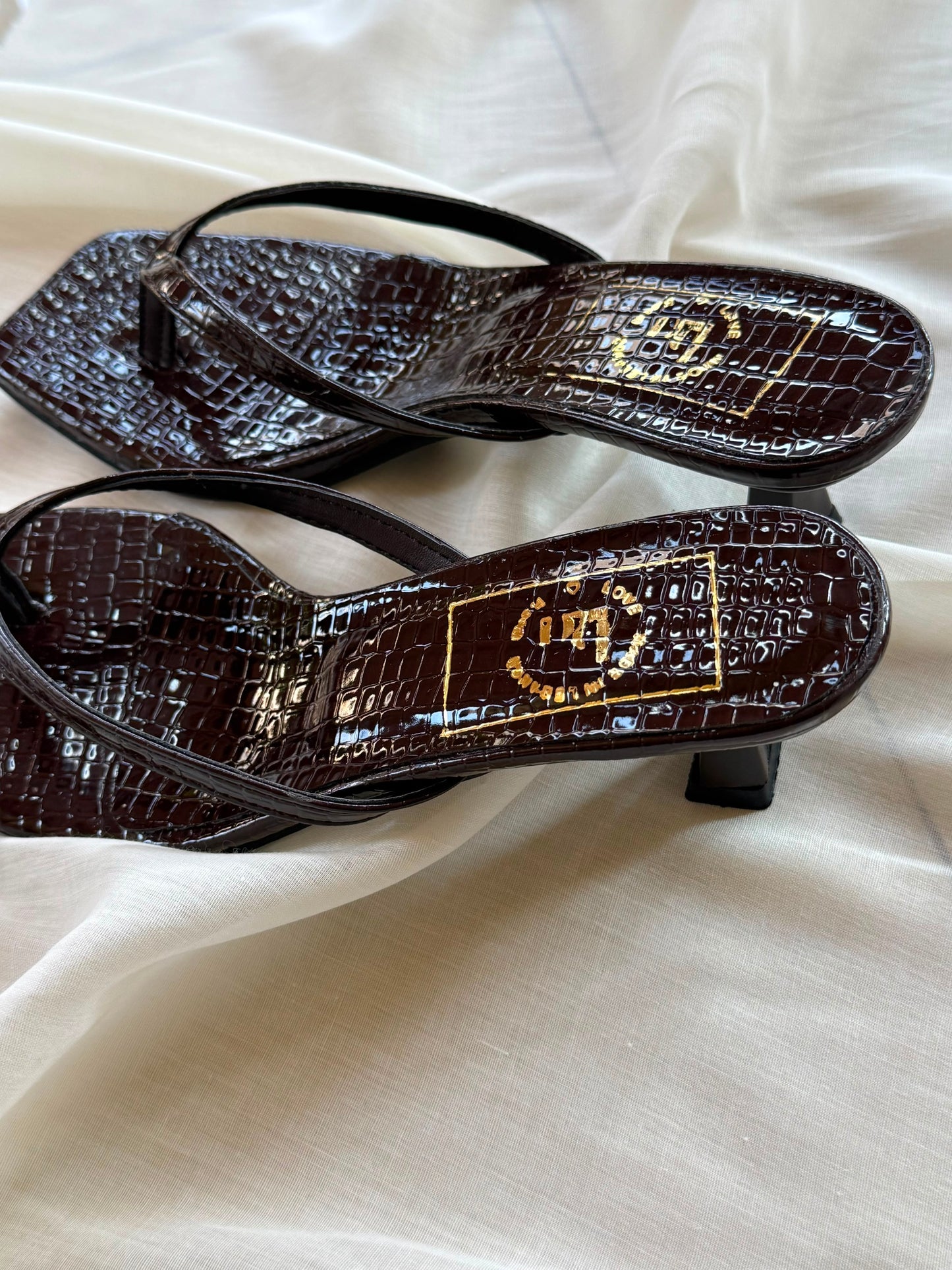 Bare Croc Brown Heel