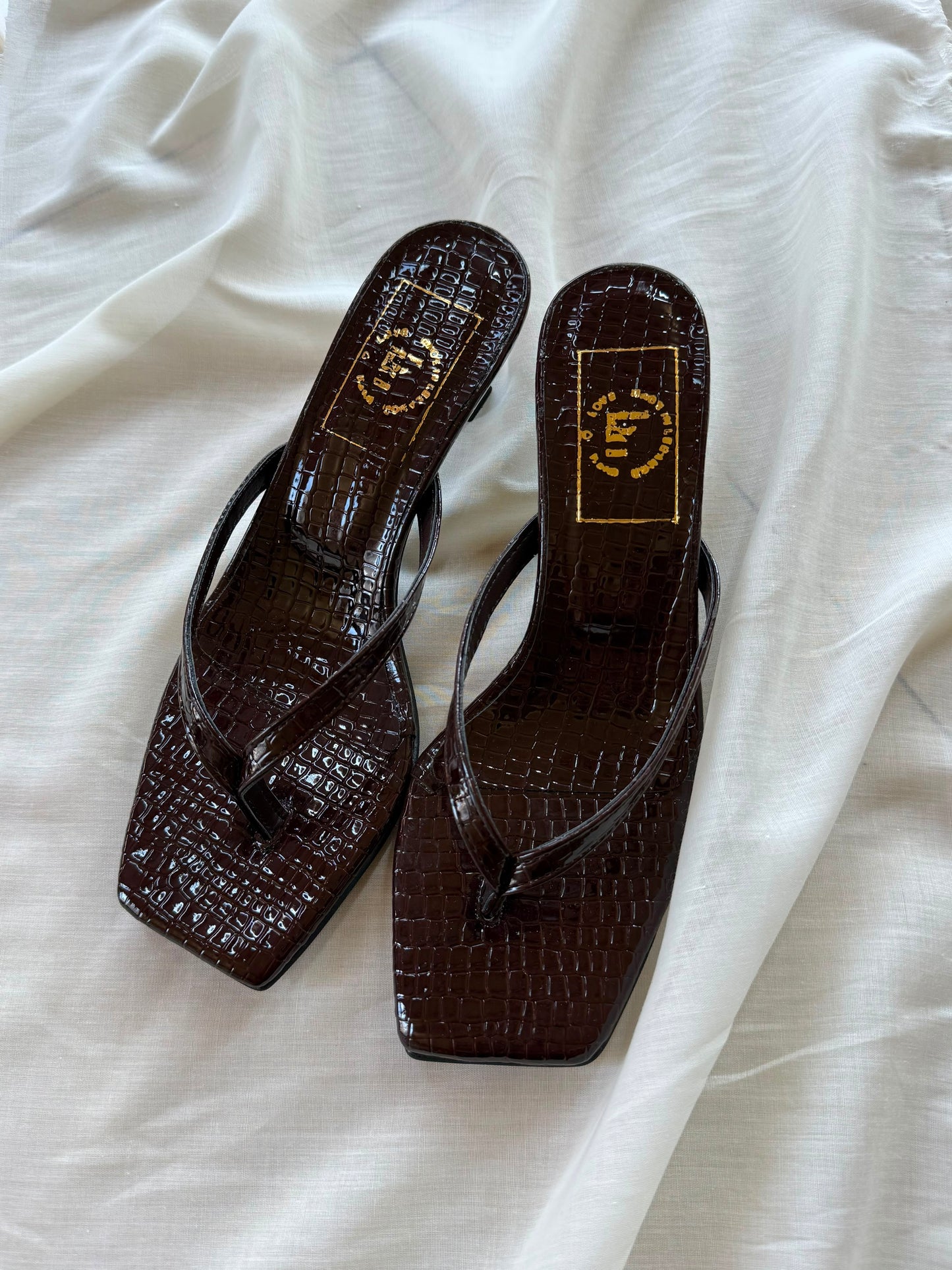 Bare Croc Brown Heel