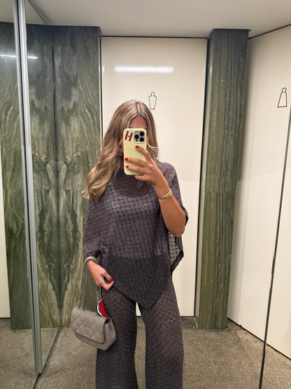 Brown Poncho Set