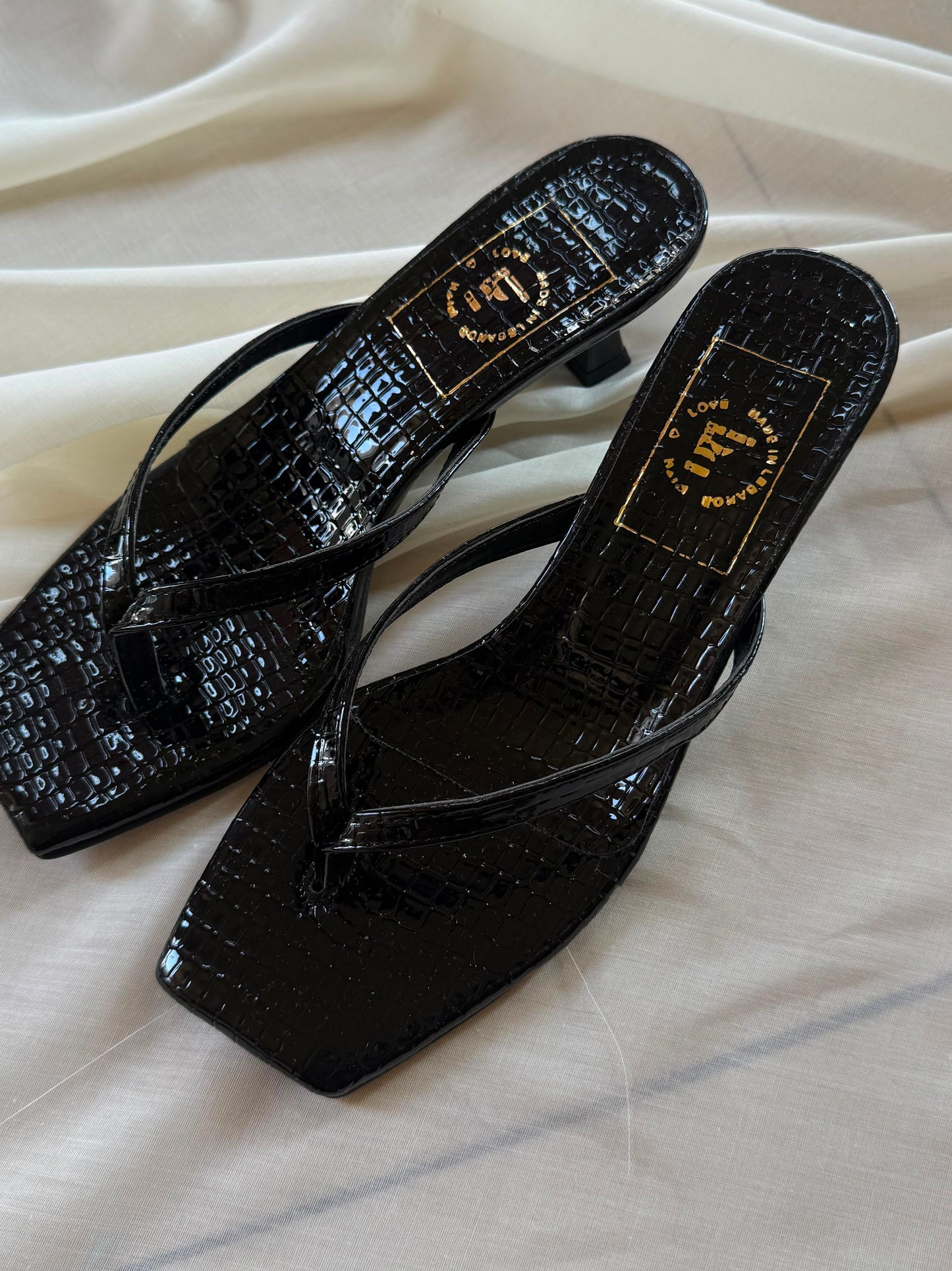 Bare Croc Black Heel
