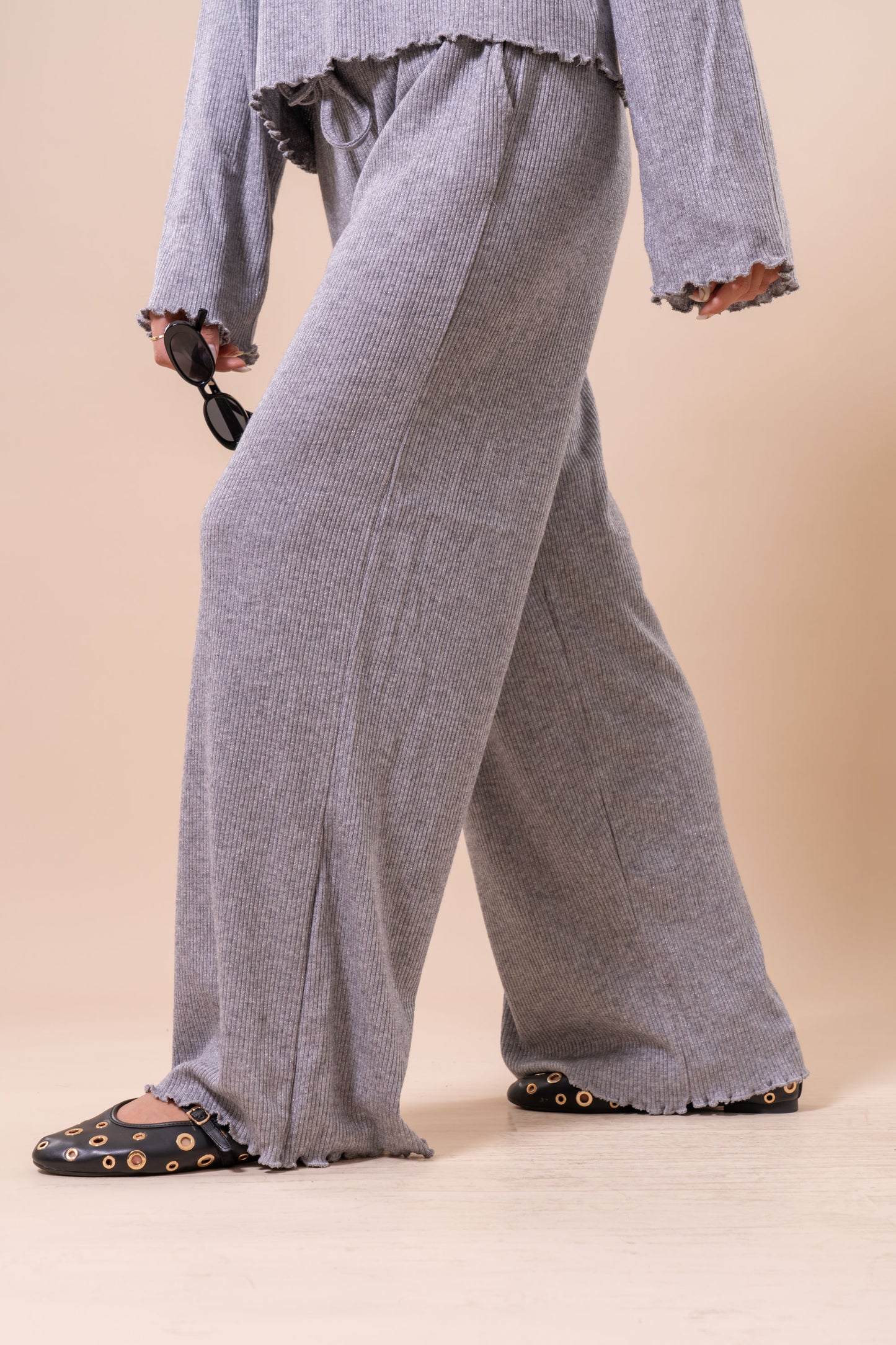 Frosted Frills Set - Grey