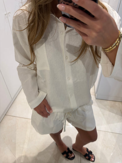 Signature White Linen Shorts